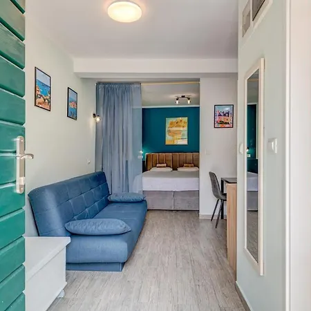 Old Town - Meri Apartament