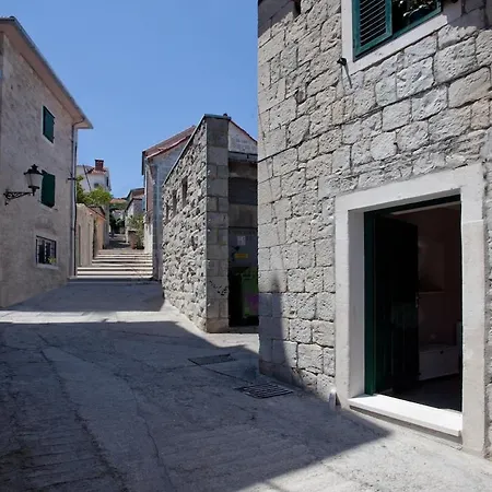 Old Town - Meri Apartament *