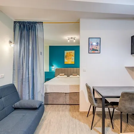 Old Town - Meri Apartament *